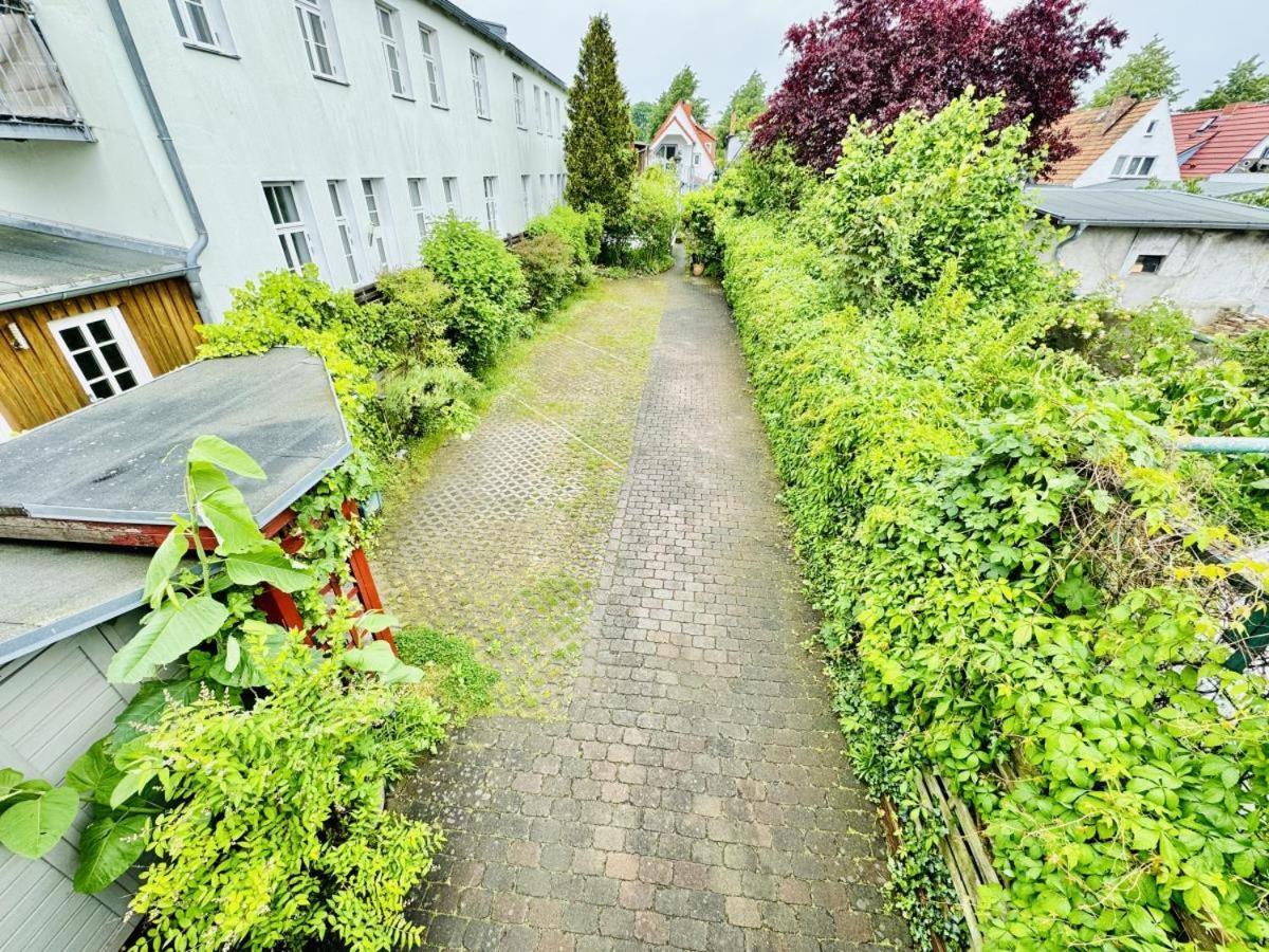 Haus Vier Freunde, Gabor Apartment Rostock Ngoại thất bức ảnh